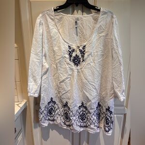 Bella Tweed blouse size 22W/24W white cotton blue embroidery 3/4 sleeve